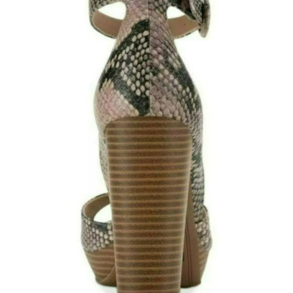 Sun + Stone Reeta Block Heel Platform Sandals-6 - Picture 4 of 7